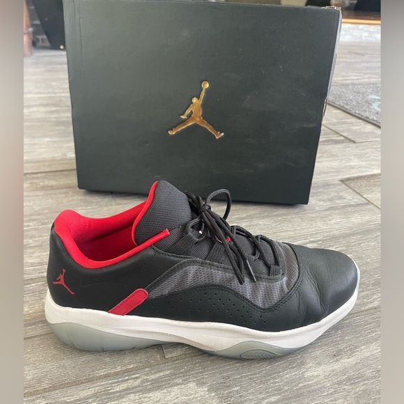 Nike Air Jordan 11 CMFT LOW - great condition!!! - Picture 6 of 7